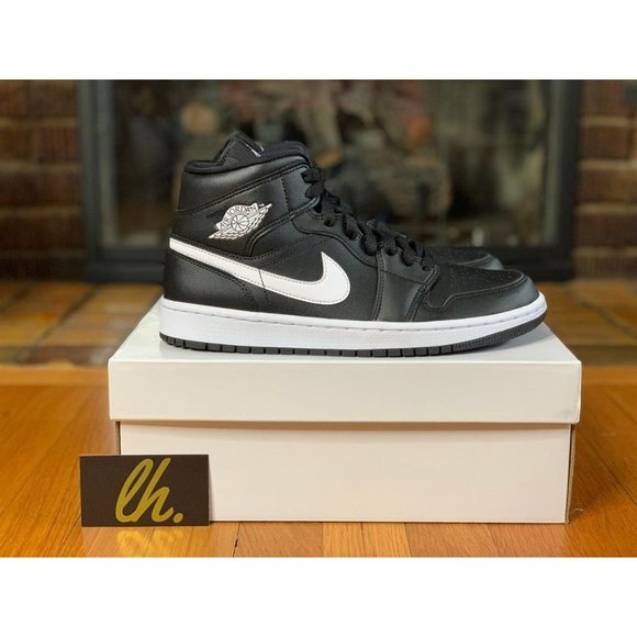 Size 10 w Air Jordan 1 Mid "Black White" - Picture 3 of 5